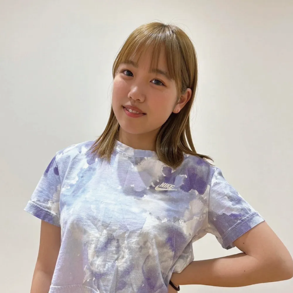 松山のDEA CARNAのトレーナー画像